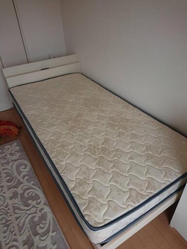 ★【タンスのゲン】シングルベッド　寝具　自社配送時代引き可※現金、クレジット、スマホ決済対応※