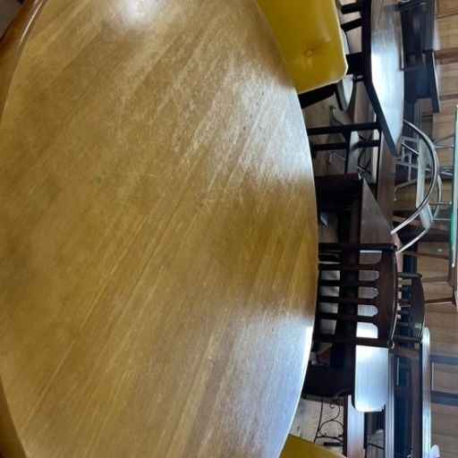 激安‼️天然木　丸ダイニングテーブル4点セット直径106cm