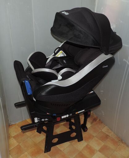 ベビー・子供用品買取販売キッズモール湘南/クルリラ/新生児～４歳頃/ISO FIX ＆ベルト固定/回転/洗濯
