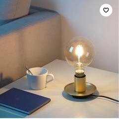 IKEA   LEDテーブルランプ　(LEDとベースのセット)