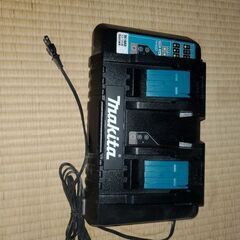 マキタ2口充電器(未使用)