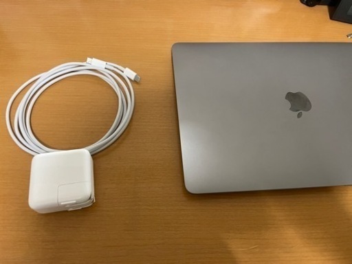 福岡市で手渡しのみ】MacBook Air M1