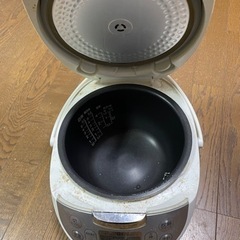 TOSHIBA IH炊飯器5.5合