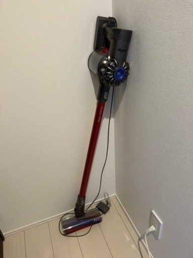 dyson(ダイソン) / 掃除機/DYSON V6 FLUFFY ORIGIN MO | 中古品の販売 dyson(ダイソン) / 掃除機/DYSON V6 FLUFFY ORIGIN MO | 中古品の販売