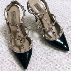 美品！VALENTINO バレンティノ ロックスタッズ ヒール ...