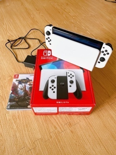 6月25日取り下げ　Nintendo Switch(有機ELモデル)中古　モンハンライズ　他付属品