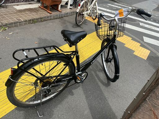 【リサイクルショップどりーむ鹿大前店】No.902　自転車　２７インチ　ＬＥＤオートライト・カゴ付き　6段変速ギア付き　美品付き　16534SＡ