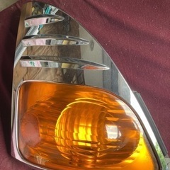 トラック　プロフィア　ウインカーメッキカバー付