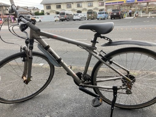 クロスバイク】3x8段変速 700x40cタイヤ スタンド、泥除け付 若林