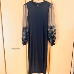新品♡SHEIN黒ドレス