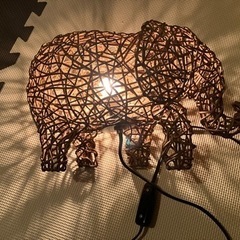 決まりました】象のランプ