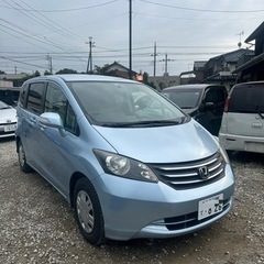 ホンダフリード平成22年車　63,381km 車検5年／10月