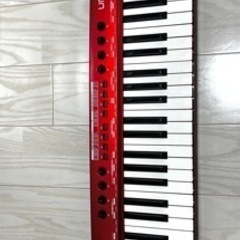 BEHRINGER（ベリンガー） UMX610 MIDIキーボード
