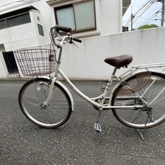 【現在受渡調整中】(差し上げます) 自転車　26インチ　ホワイト