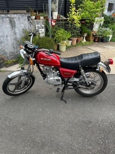 スズキGN125H