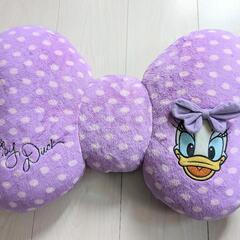 デイジー　クッション　枕　紫　パープル　ディズニー