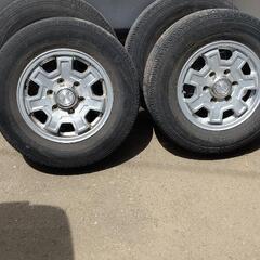 中古夏タイヤ  ヨコハマ 195/80R15 中古夏タイヤ ヨコハマ 195/80R15