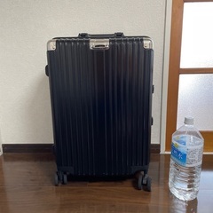 スーツケース　※まだ使えます。