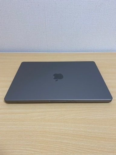 Macbook Pro M1 Pro 14インチ スペースグレイ ほぼ新品