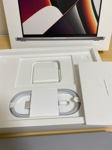 最終値下げ_Macbook Pro M1 Pro 14インチ スペースグレイ Macbook Pro M1 Pro 14インチ スペースグレイ ほぼ新品 値下げMacbook