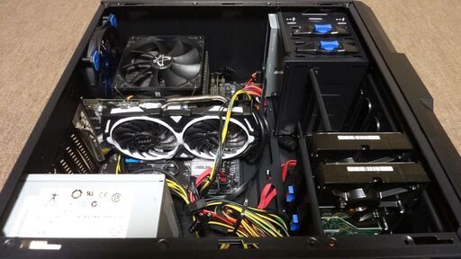 自作PC sharkoonケース（SHA-T3V） インテルcore i5 8400 （6コア6