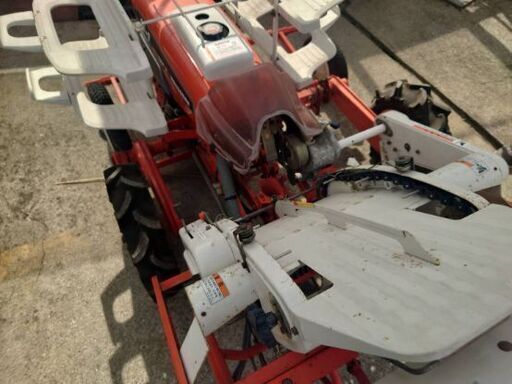 中古　クボタベジータ　全自動移植機