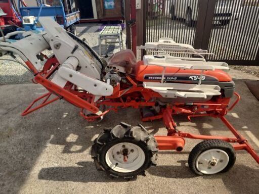 中古　クボタベジータ　全自動移植機　SKP-2