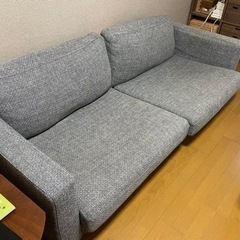 IKEA3人掛けソファー