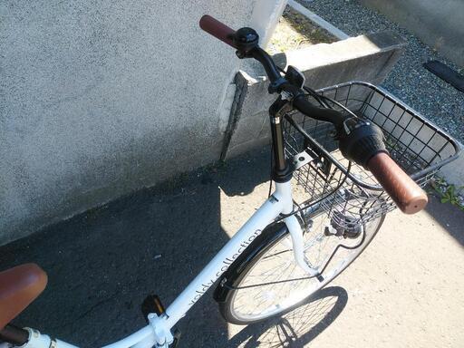札幌市内配達無料！防犯登録料込み。中古26インチ折りたたみ自転車　ホワイト。