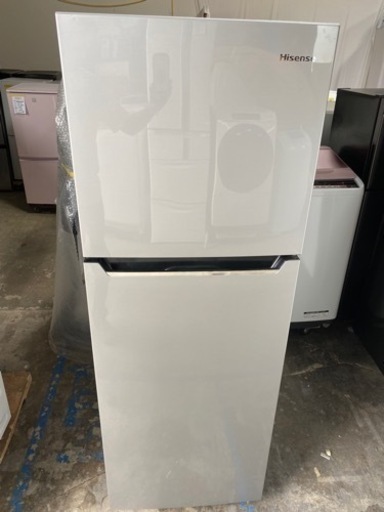 ハイセンス　大き目冷蔵庫　HR-B2301　227L　2017年製●AA06X008