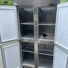 ☆ 中古品 ダイワ業務用冷凍冷蔵庫 4枚扉 1凍3冷 301S1-