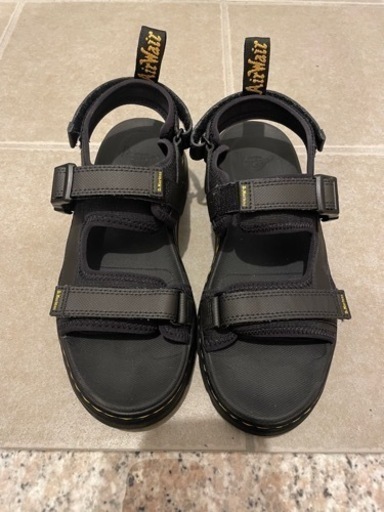 Dr.Martens【ドクターマーチン】FORSTER サンダル