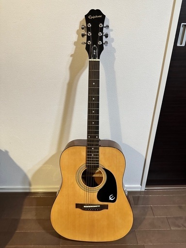 エピフォン Epiphone アコースティックギター　ケース付き