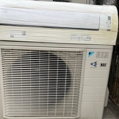 ダイキンエアコン 14畳用 2015年製 標準工事付