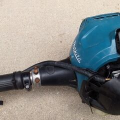 マキタ　エンジン草刈り機