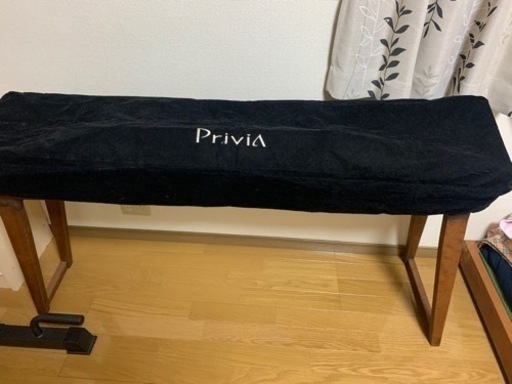 電子ピアノ CASIO px-300 Privia おまけに木製スタンド付きます
