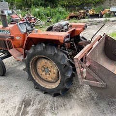 クボタトラクター L1-22