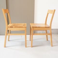 人気の無印良品(MUJI)のオーク無垢材を使用したダイニングチェアー2脚