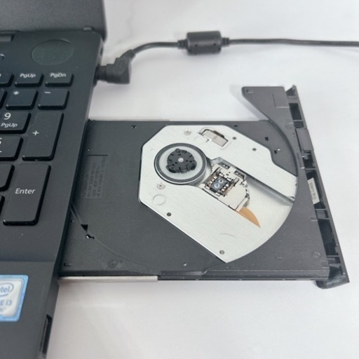B-32【富士通♡SSD/Blu-ray】初心者◎すぐ使えるノートパソコン | skvp