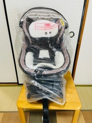 Combi チャイルドシート isofix
