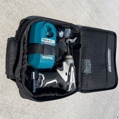 マキタ10.8vインパクト バッテリー2個 DIYに便利な丸鋸付き！ 7月末