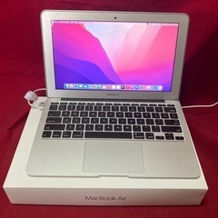 2015 MacBook Air 11インチ　i5・4GB