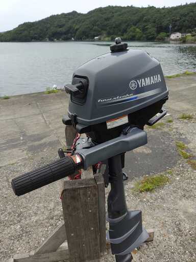 程度最高の水冷４スト　(L脚)の二馬力船外機売ります