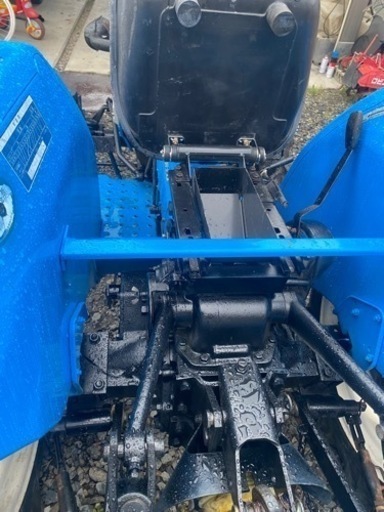 配送も可能 使用少ない280h 綺麗 質実剛健イセキ トラクター TU1700 4WD! 整備メンテ済み 出力17馬力