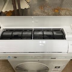 K04303　2019年製　シャープ　中古エアコン　主に6畳用　冷房能力　2.2KW ／ 暖房能力　2.5KW