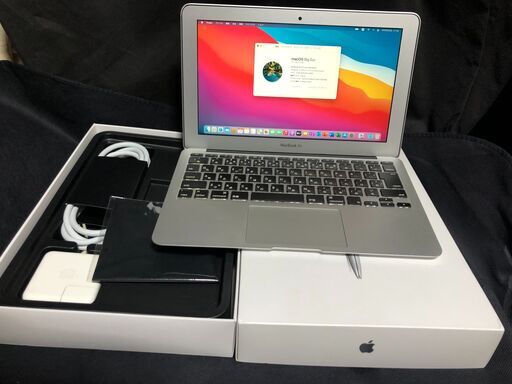 MacBook air 11 i5 4GB 128GB Mid 2013