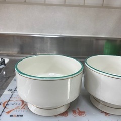 茶碗　緑縁　盛りつけ椀　重ねられます　2個