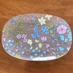 【一度使用・値下げ】可愛い花柄の長円形ガラス皿５枚セット
