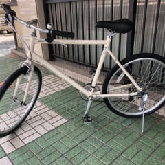 🔹クロスバイク🔹日本のあさひ車「Cream」26in.7段ギア。