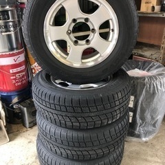 今では希少サイズ。アルミタイヤ４本セット　２１５/６５R１５　レ...